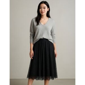 Escada Pleated Lace Skirt Scalloped Hem US 6 Black